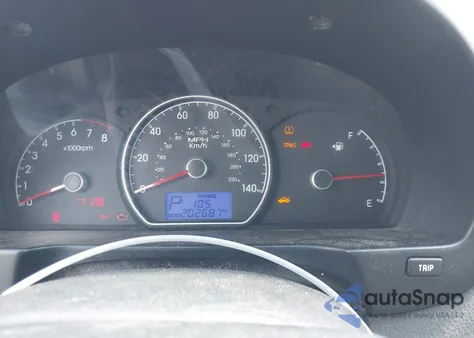 2010 Hyundai Elantra Se from USA, damaged, VIN KMHDU4AD7AU018189